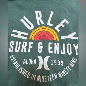 Hurley Green Surf & Enjoy Graphic Mens Medium Tee washed worn once